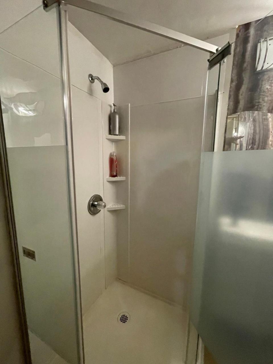 Suite In West Vancouver Ngoại thất bức ảnh